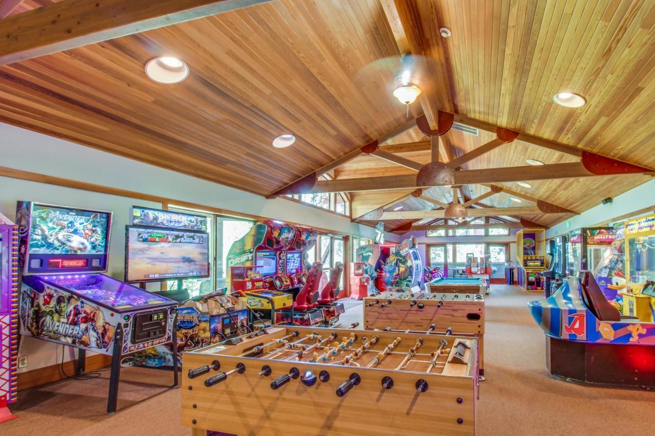 Evergreen Escape Apartment *